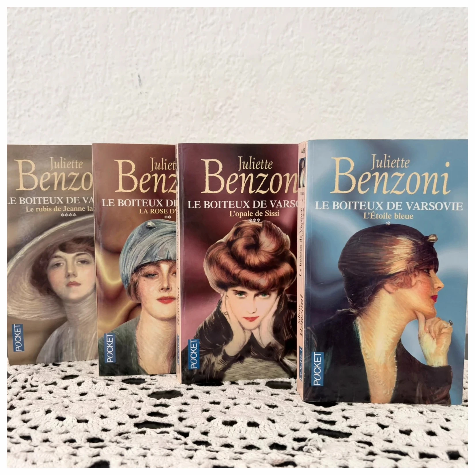 Lot de 4 romans de Juliette Benzoni – Pocket – Le Boiteux de Varsovie